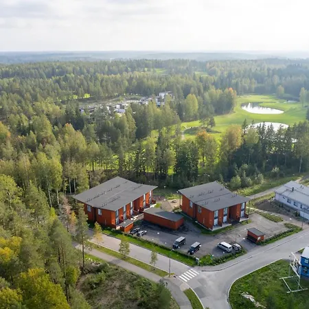 Forenom Serviced Kirkkonummi Apartment *