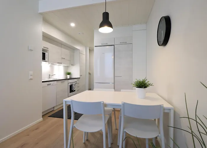 Forenom Serviced Kirkkonummi 公寓 *