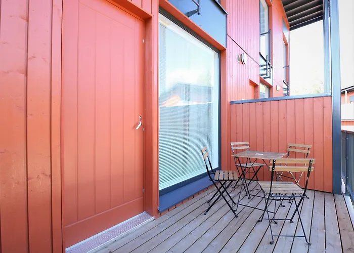 公寓 Forenom Serviced Kirkkonummi *