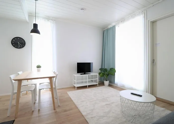 公寓 Forenom Serviced Kirkkonummi *